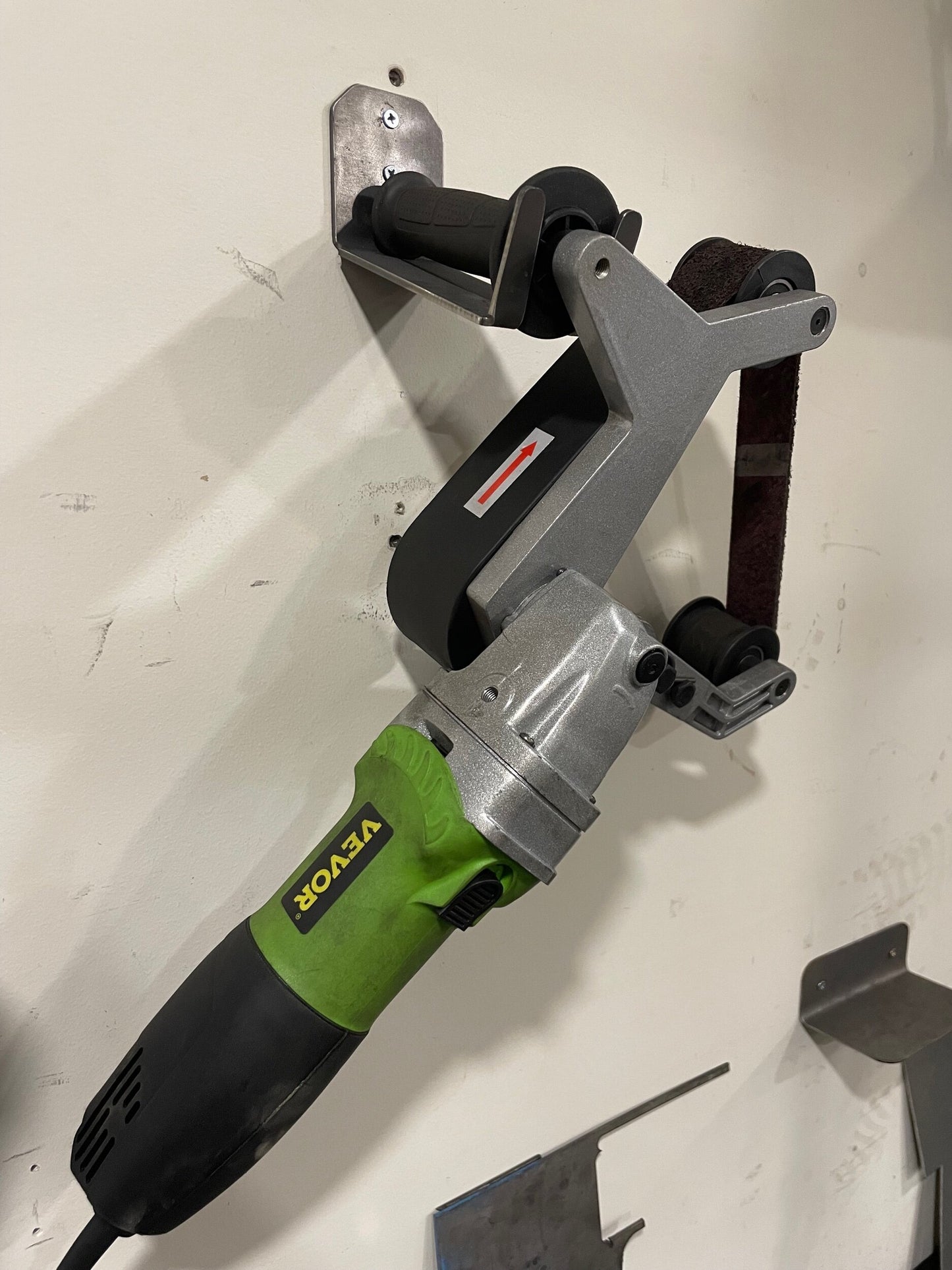 Tube Polisher Wall Mount