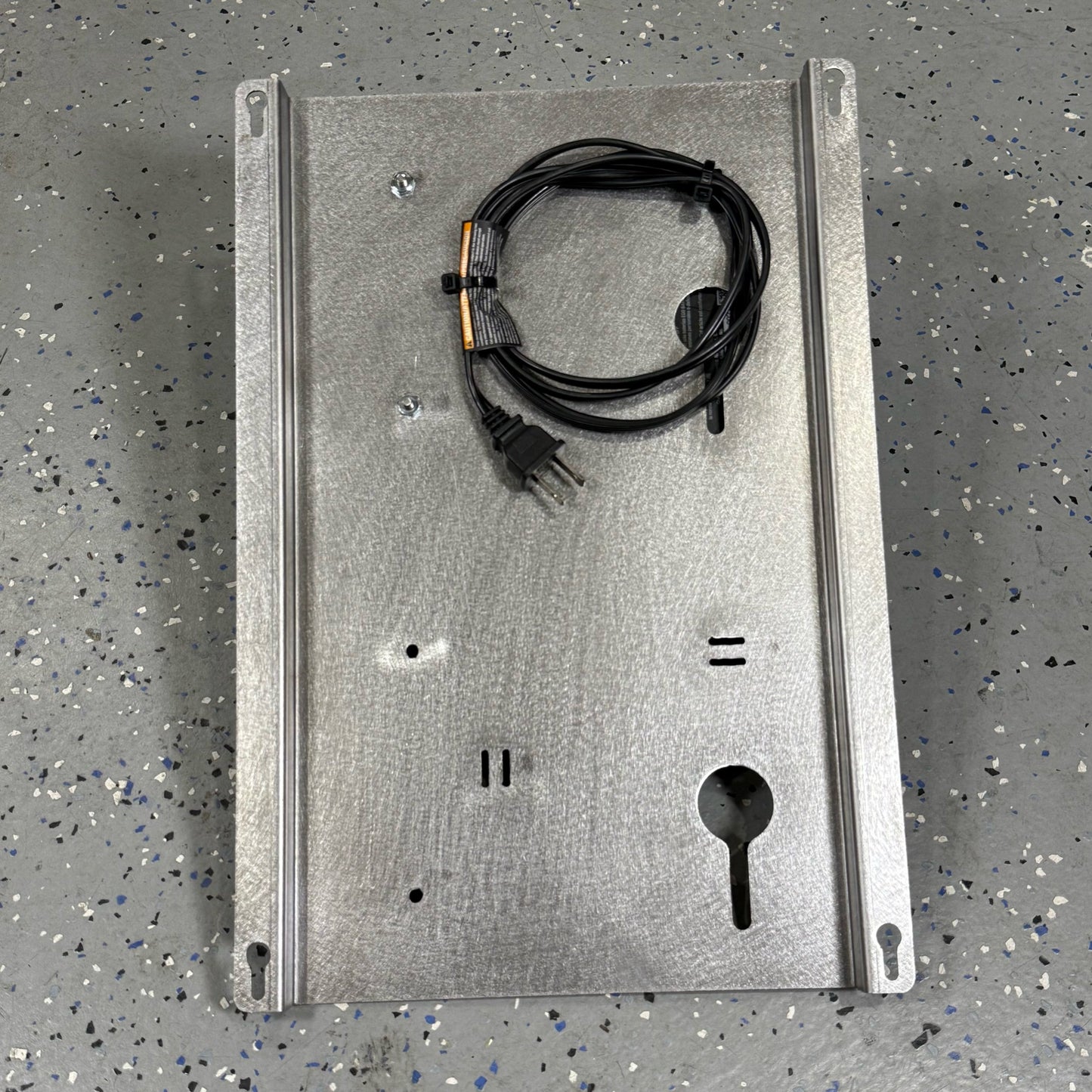 EGO 56 Volt Double Battery Charger Mount Quick Release Secure Steel Wall Mount Contractor Service Truck Van Shop