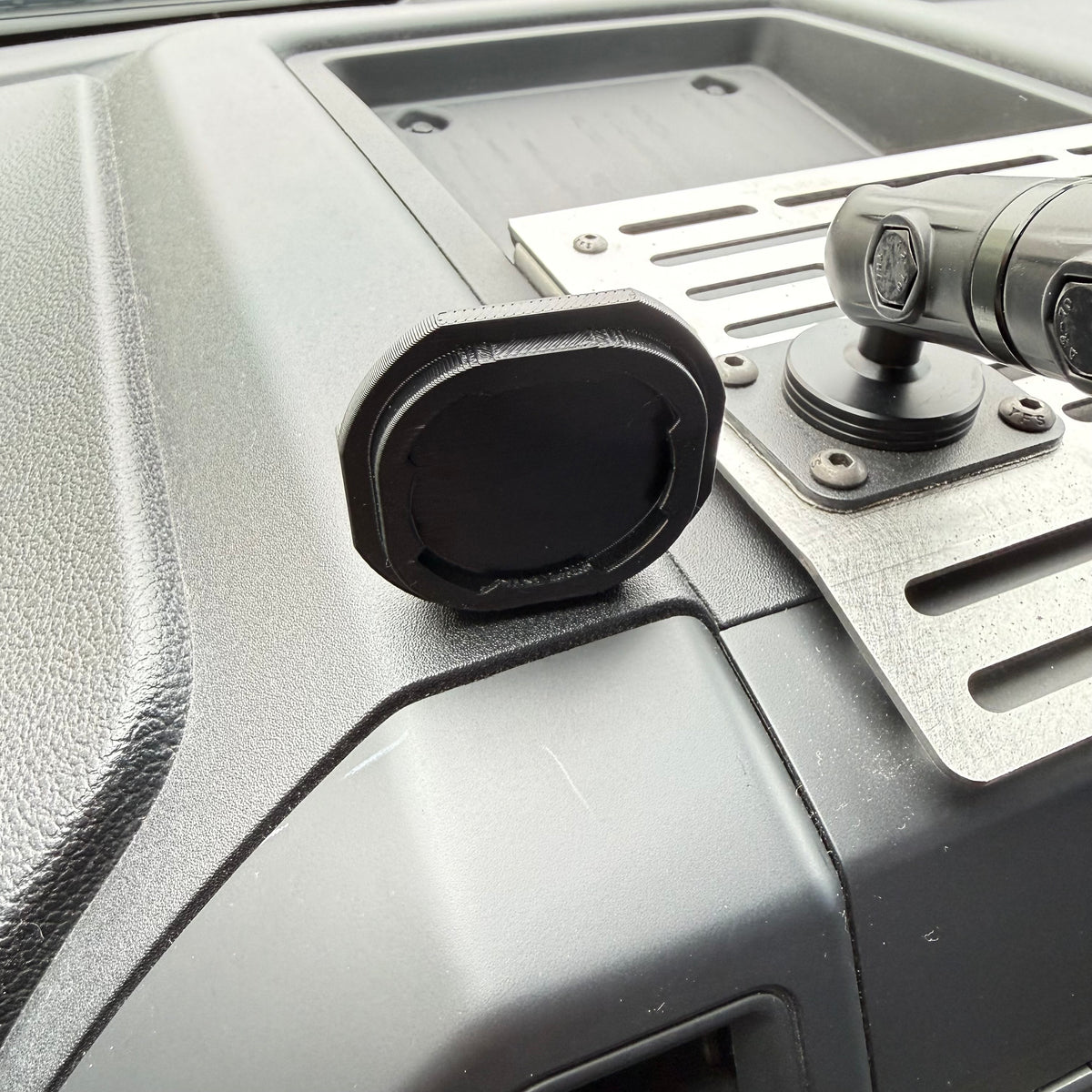 PopSocket to Quad Lock Adapter
