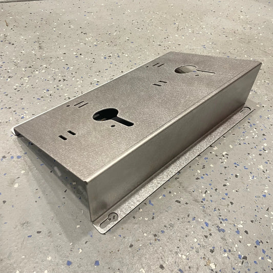 Milwaukee 2x M18 M12 Rapid Battery Charger Wall Mount Plate 20 Degree Angle For Van Truck Shop Contractor