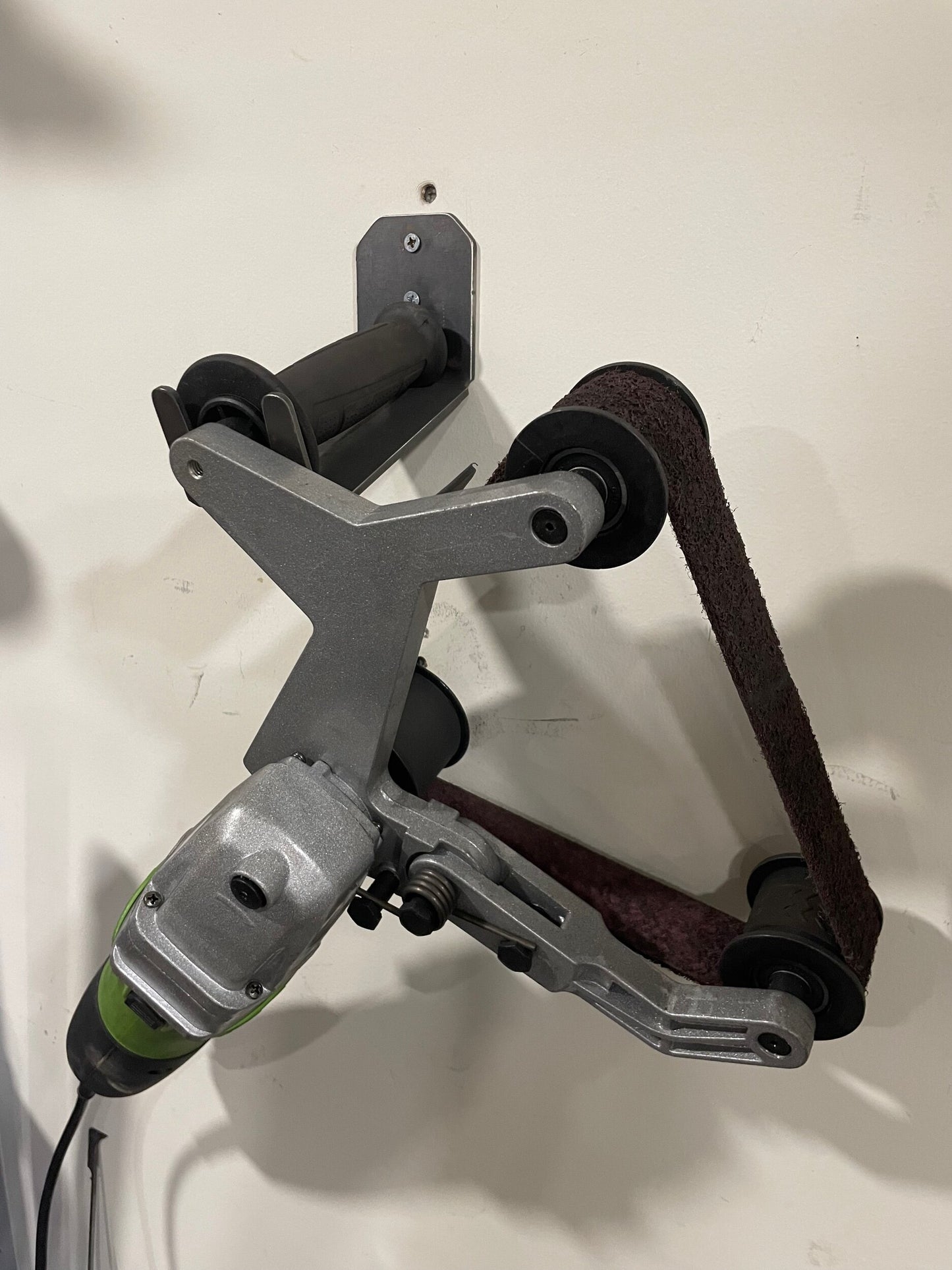 Tube Polisher Wall Mount
