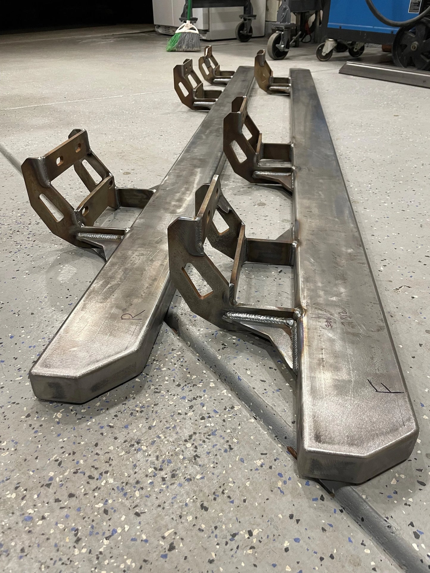 RAPTOR/Ford F-150 Rock Slider Steps (2015-20) SuperCrew 4 Door
