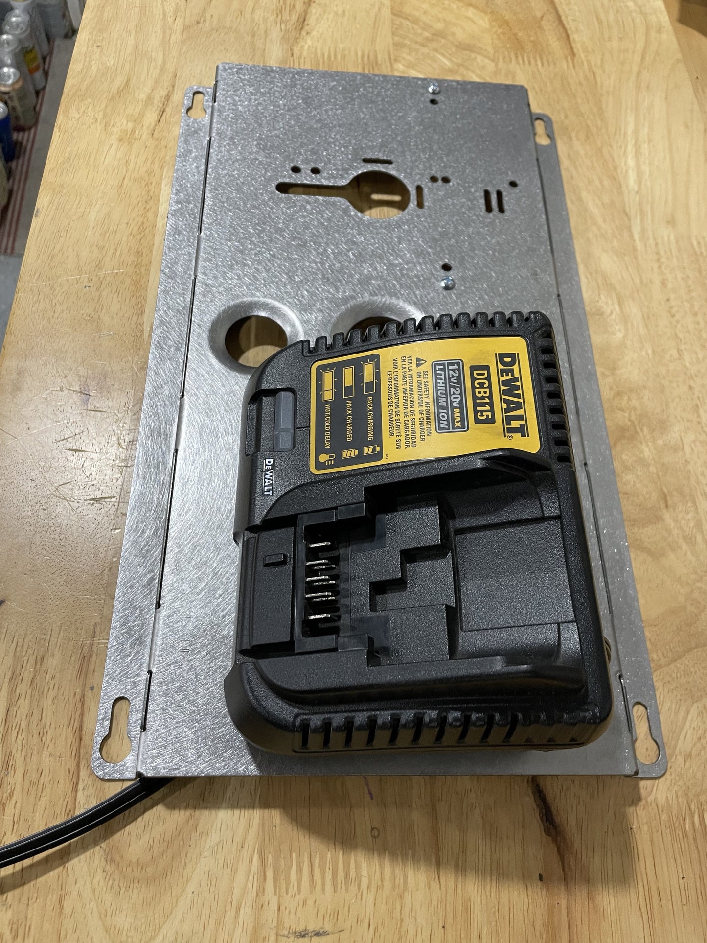 Double Charger Wall Mount Plate Milwaukee DeWalt Ridged For Van Truck Shop Contractor