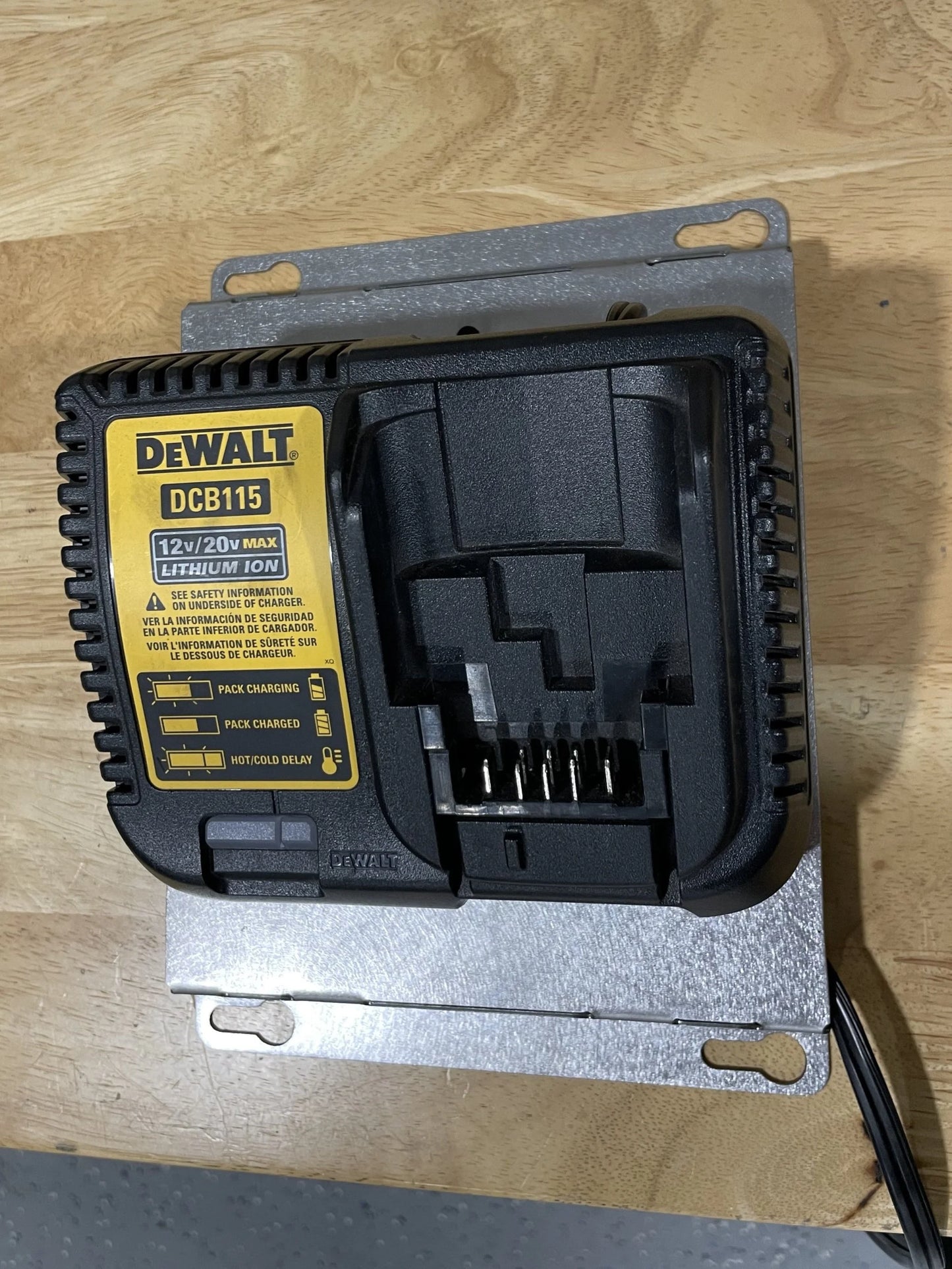 Charger Wall Mount Plate Milwaukee DeWalt Ridged - For Van Truck Shop