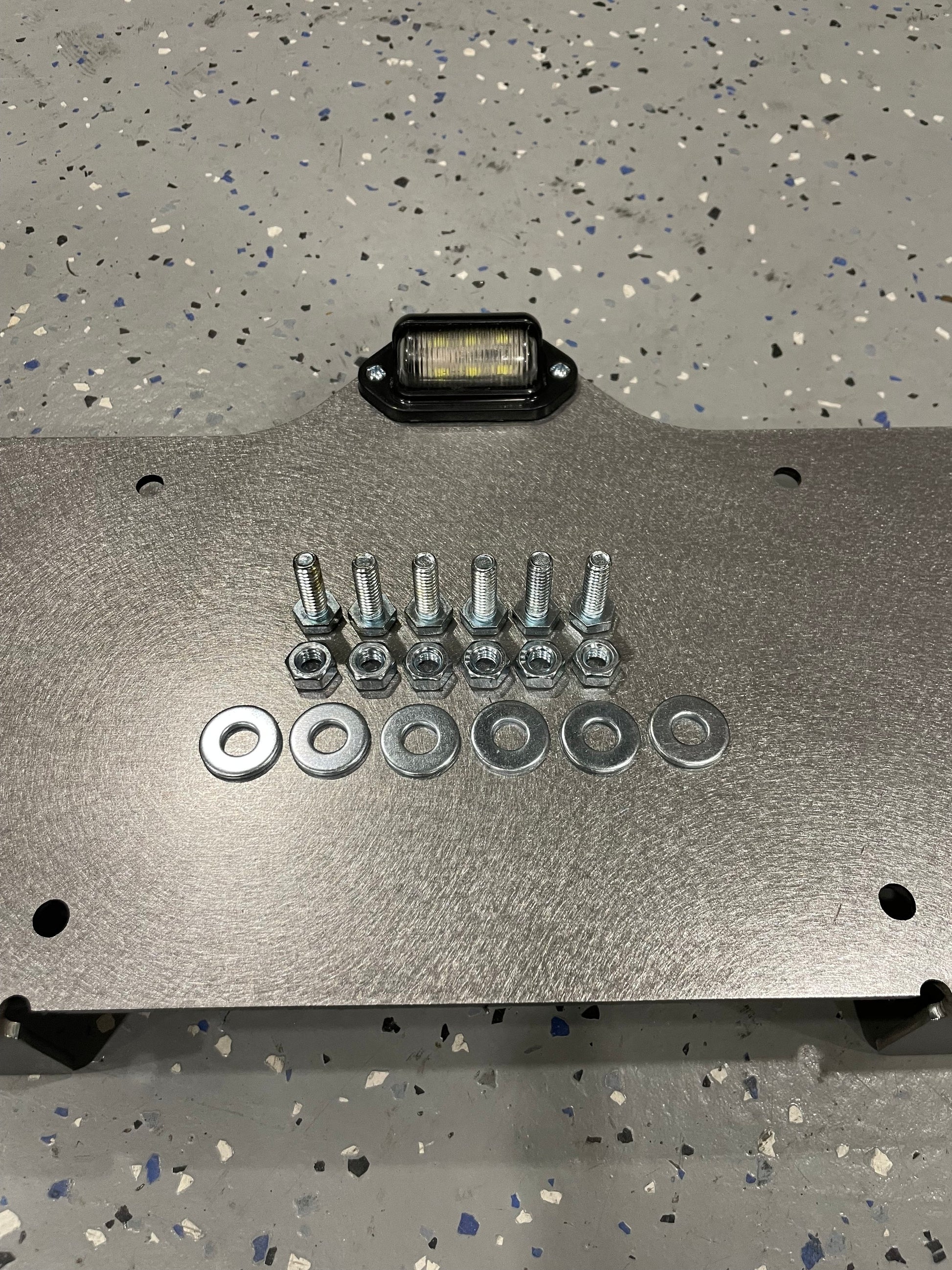 Bottom Top Mount License Plate Holder Trailer Flatbed RV SEMI Bolt On Heavy Duty Steel LED Light