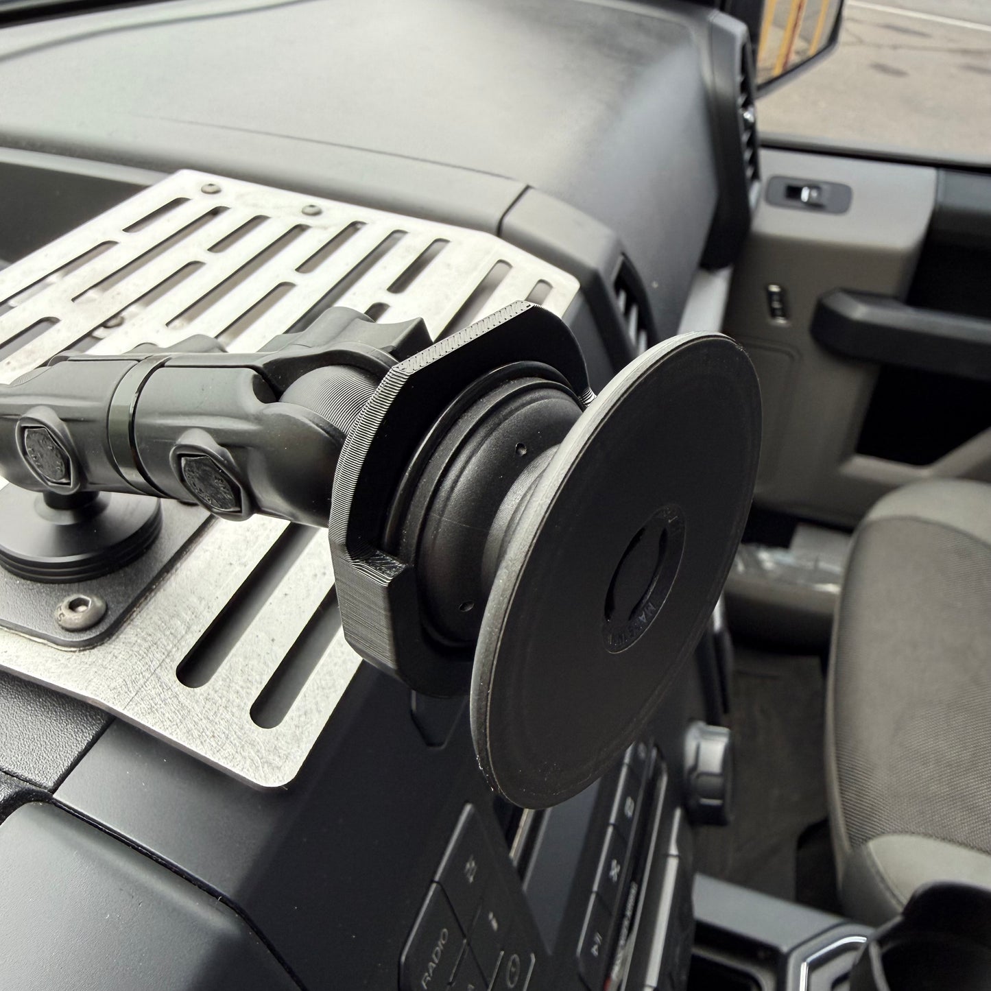 PopSocket to Quad Lock Adapter