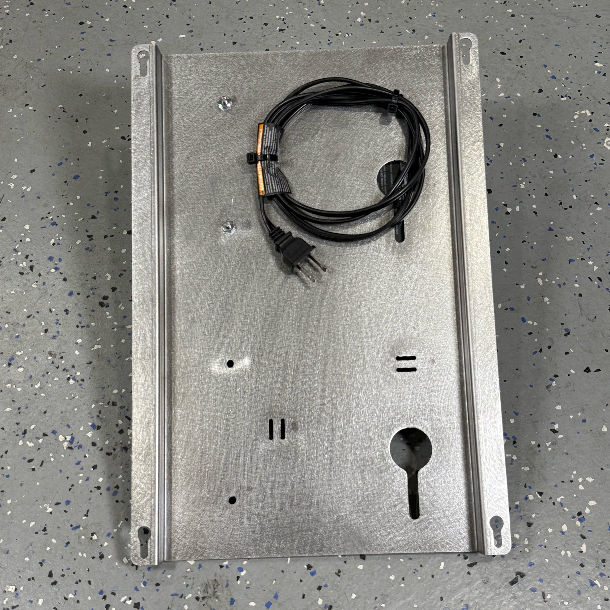 EGO 56 Volt Double Battery Charger Mount Quick Release Secure Steel Wall Mount Contractor Service Truck Van Shop