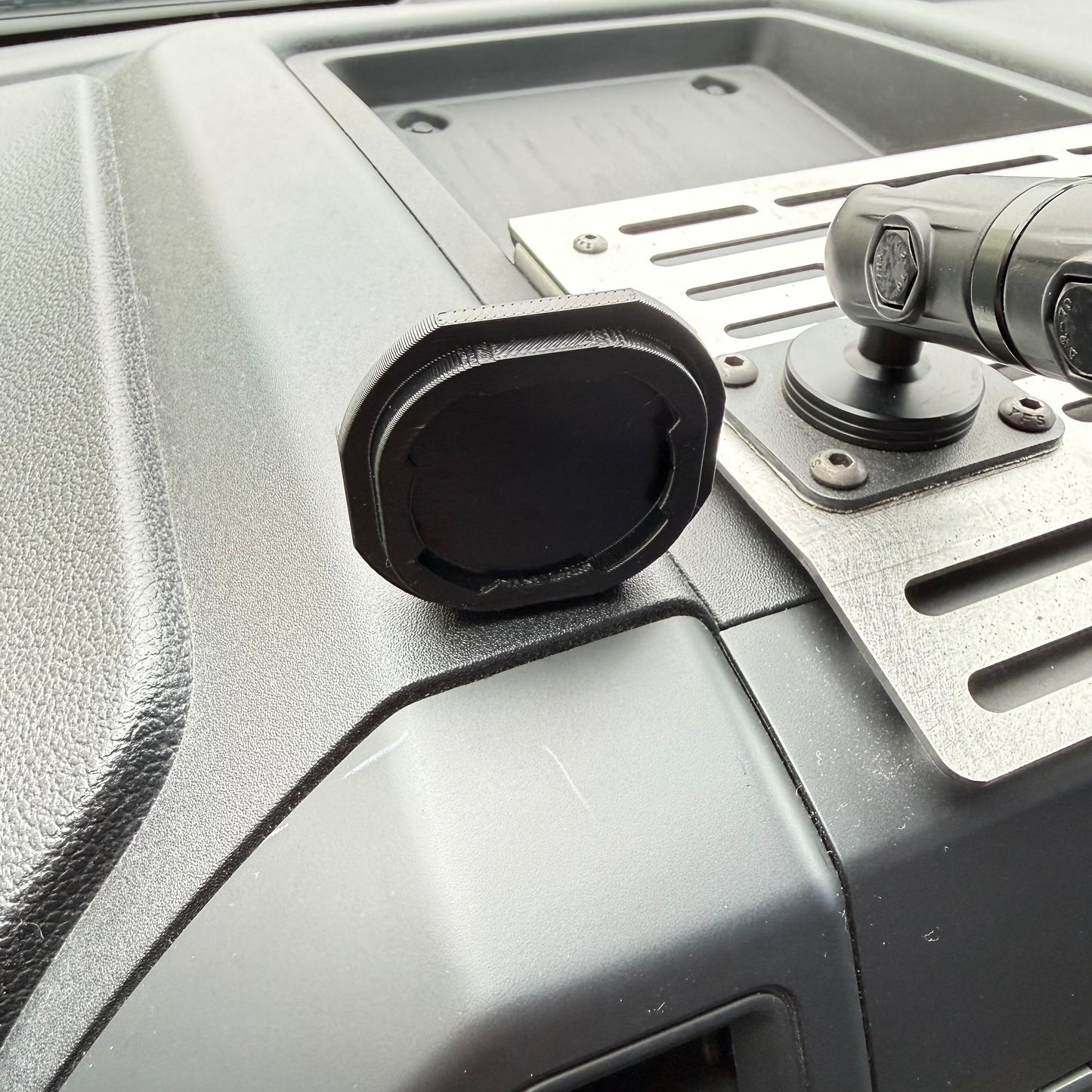 PopSocket to Quad Lock Adapter