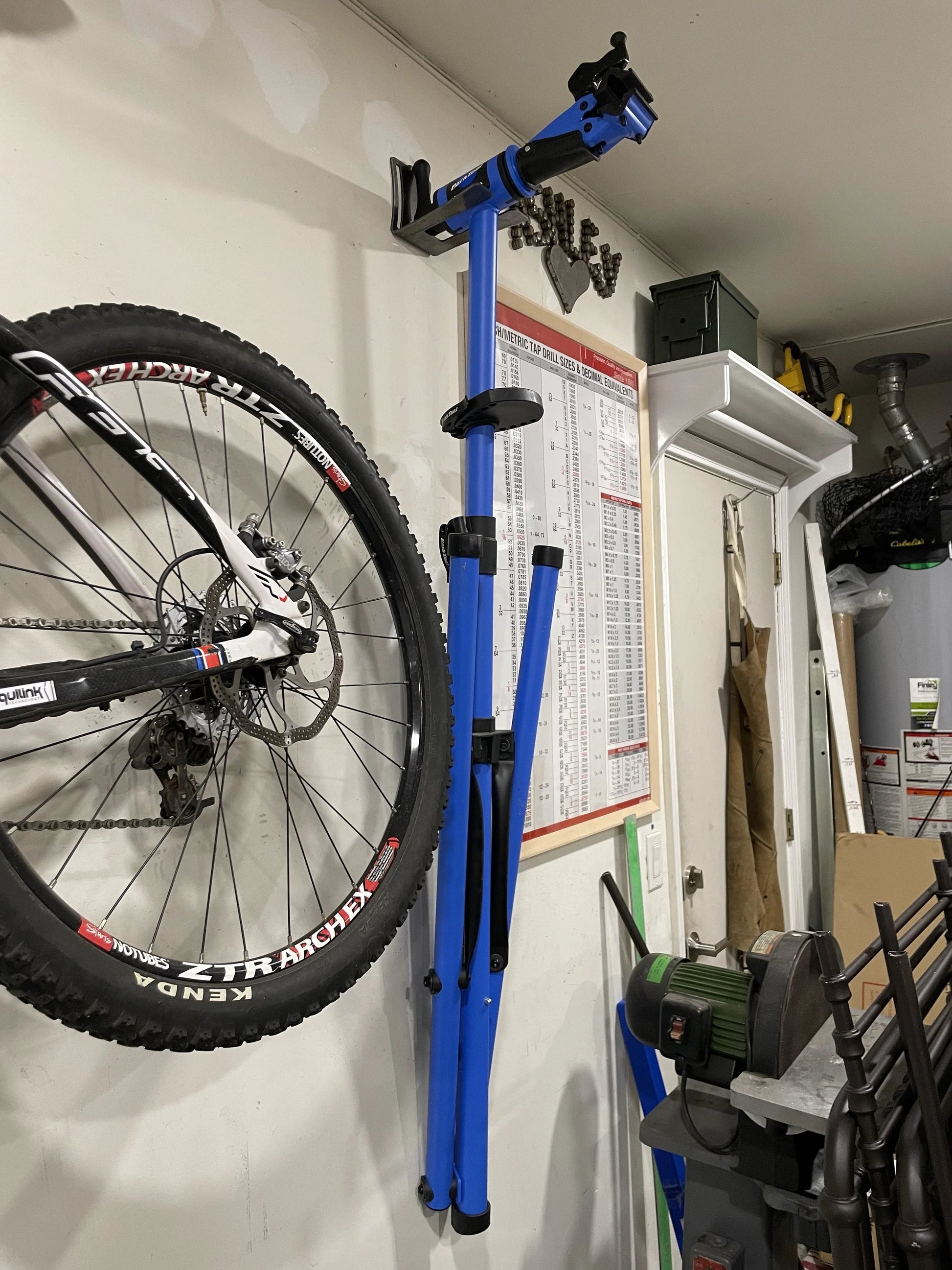 Mountain Bike Maintenance Bike Tools Workstand Wall Mount For Park